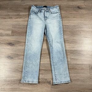 Buckle Black Women's Jeans‎ Cropped Straight Leg Denim Light Wash	28x26 Blue